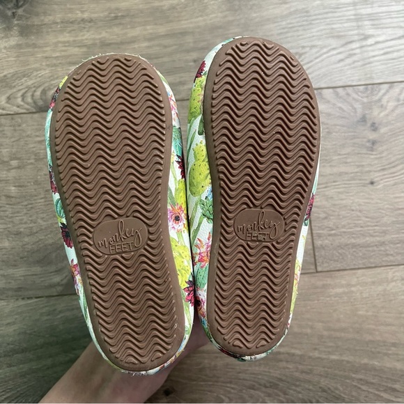 Monkey Feet Cactus Floral 2-3y Ballet Flats - Picture 8 of 10